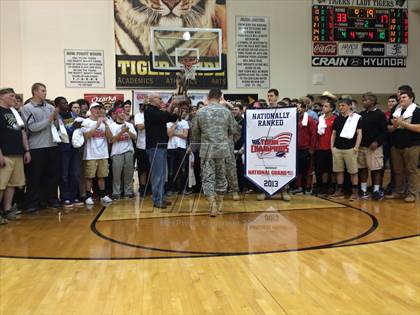 Thumbnail 1 in Bentonville TOC Ceremony photogallery.
