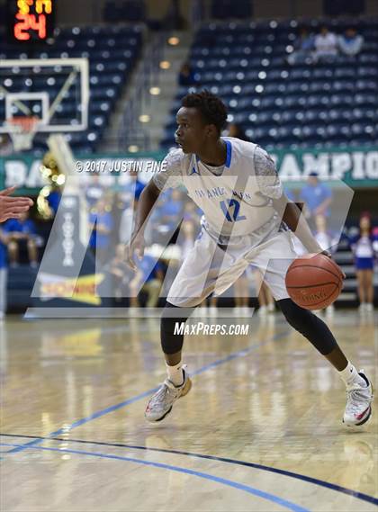 Thumbnail 1 in Orange Glen vs. Helix (CIF San Diego Division II Final) photogallery.