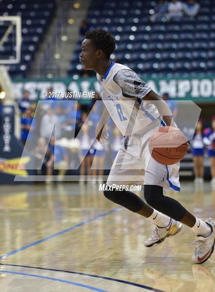 Thumbnail 3 in Orange Glen vs. Helix (CIF San Diego Division II Final) photogallery.