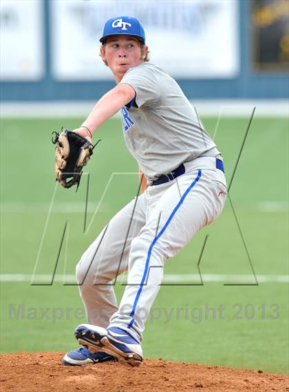 Thumbnail 2 in Gunter vs Palmer (UIL 2A Region 2 Semifinals) photogallery.