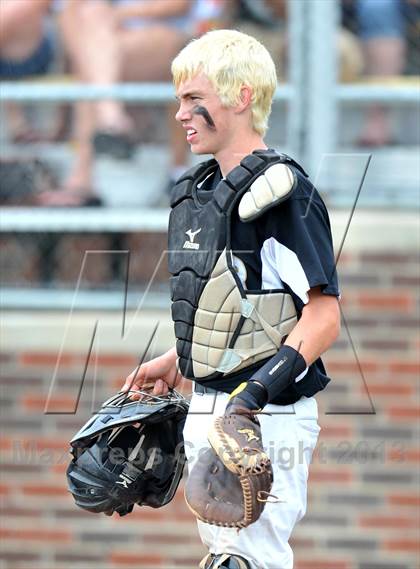 Thumbnail 2 in Gunter vs Palmer (UIL 2A Region 2 Semifinals) photogallery.