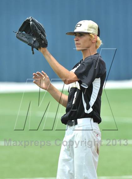 Thumbnail 2 in Gunter vs Palmer (UIL 2A Region 2 Semifinals) photogallery.