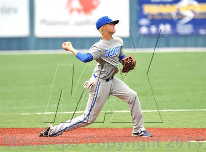 Thumbnail 1 in Gunter vs Palmer (UIL 2A Region 2 Semifinals) photogallery.