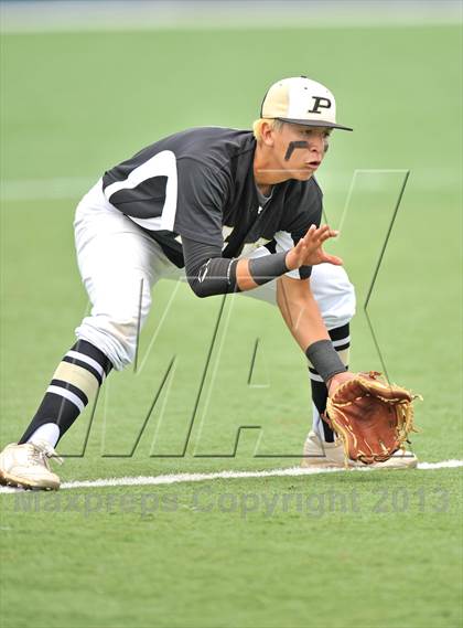 Thumbnail 2 in Gunter vs Palmer (UIL 2A Region 2 Semifinals) photogallery.
