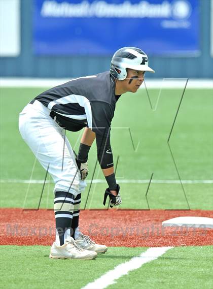 Thumbnail 2 in Gunter vs Palmer (UIL 2A Region 2 Semifinals) photogallery.