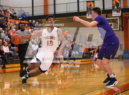 Thumbnail 2 in Collinsville @ Edwardsville photogallery.