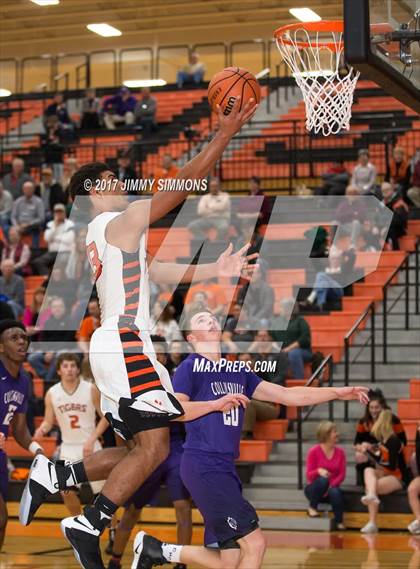 Thumbnail 2 in Collinsville @ Edwardsville photogallery.