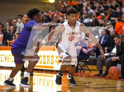 Thumbnail 3 in Collinsville @ Edwardsville photogallery.