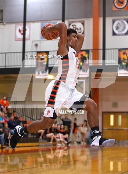 Thumbnail 1 in Collinsville @ Edwardsville photogallery.
