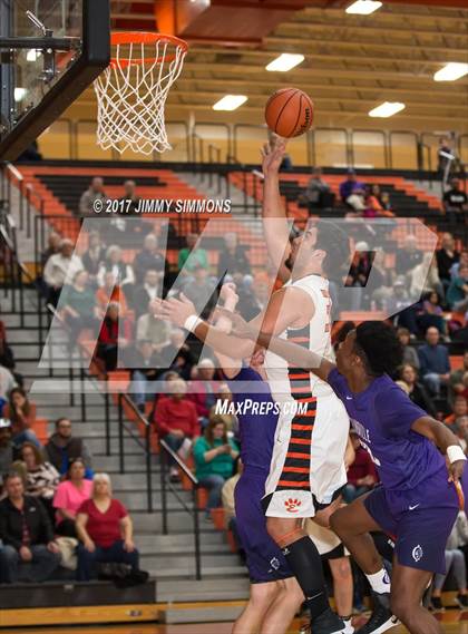 Thumbnail 2 in Collinsville @ Edwardsville photogallery.