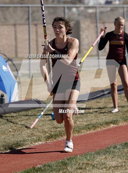 Thumbnail 3 in Greeley Twilight Invitational (Pole Vault) photogallery.