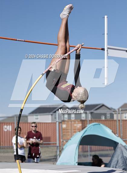 Thumbnail 1 in Greeley Twilight Invitational (Pole Vault) photogallery.