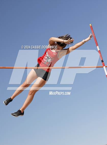 Thumbnail 1 in Greeley Twilight Invitational (Pole Vault) photogallery.