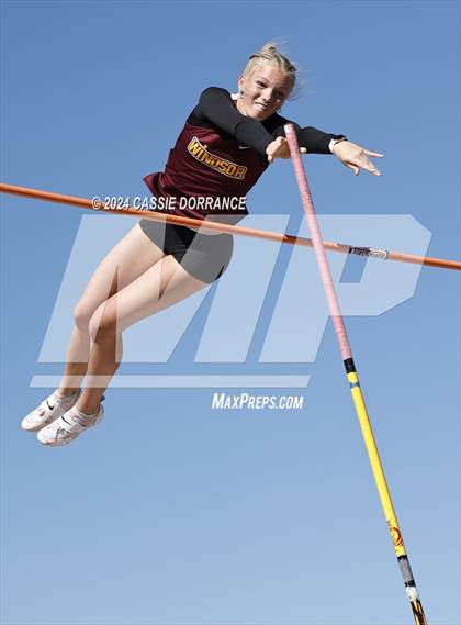 Thumbnail 1 in Greeley Twilight Invitational (Pole Vault) photogallery.