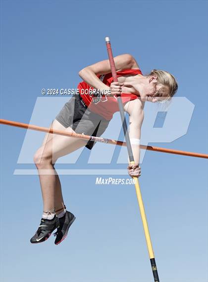 Thumbnail 3 in Greeley Twilight Invitational (Pole Vault) photogallery.