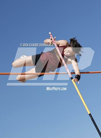 Thumbnail 3 in Greeley Twilight Invitational (Pole Vault) photogallery.