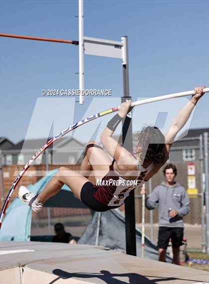 Thumbnail 1 in Greeley Twilight Invitational (Pole Vault) photogallery.