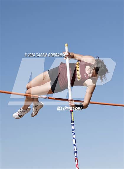 Thumbnail 1 in Greeley Twilight Invitational (Pole Vault) photogallery.