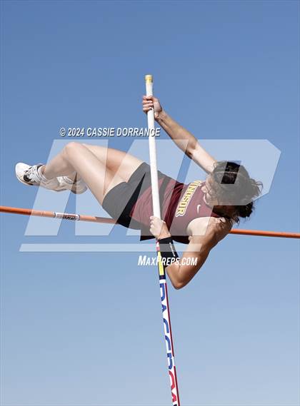 Thumbnail 3 in Greeley Twilight Invitational (Pole Vault) photogallery.