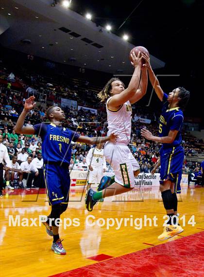 Thumbnail 1 in Roosevelt vs Fresno (CIF CS D3 Final) photogallery.