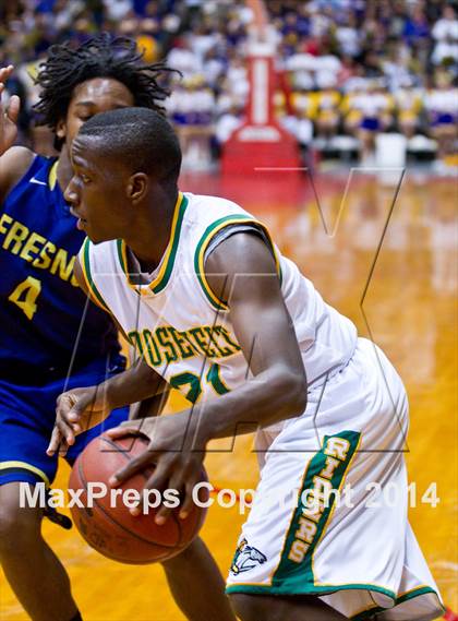 Thumbnail 2 in Roosevelt vs Fresno (CIF CS D3 Final) photogallery.