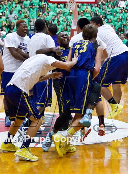 Thumbnail 3 in Roosevelt vs Fresno (CIF CS D3 Final) photogallery.