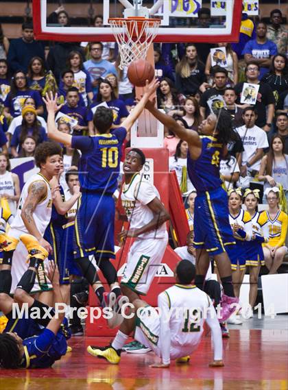 Thumbnail 2 in Roosevelt vs Fresno (CIF CS D3 Final) photogallery.