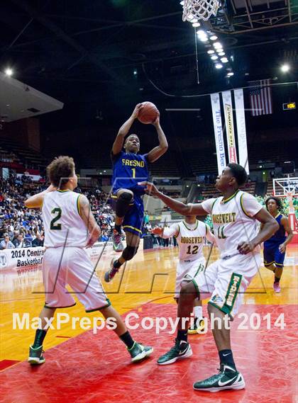 Thumbnail 3 in Roosevelt vs Fresno (CIF CS D3 Final) photogallery.