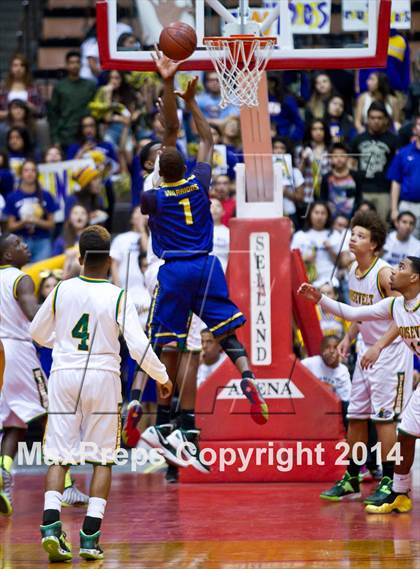 Thumbnail 2 in Roosevelt vs Fresno (CIF CS D3 Final) photogallery.