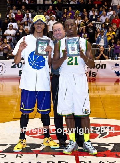 Thumbnail 3 in Roosevelt vs Fresno (CIF CS D3 Final) photogallery.