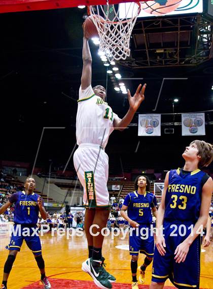 Thumbnail 3 in Roosevelt vs Fresno (CIF CS D3 Final) photogallery.