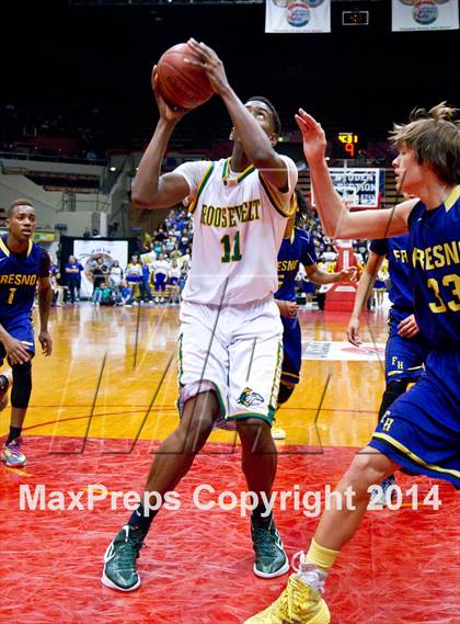 Thumbnail 3 in Roosevelt vs Fresno (CIF CS D3 Final) photogallery.