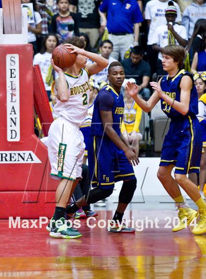 Thumbnail 1 in Roosevelt vs Fresno (CIF CS D3 Final) photogallery.