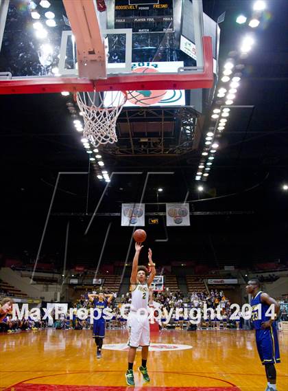 Thumbnail 3 in Roosevelt vs Fresno (CIF CS D3 Final) photogallery.