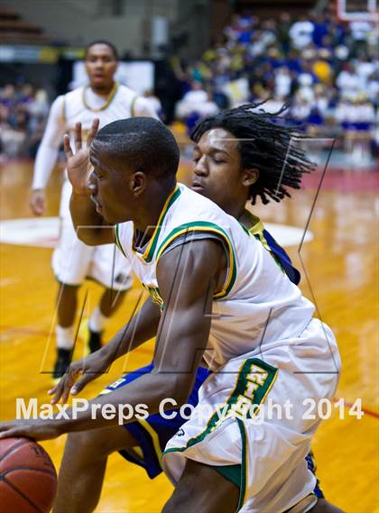 Thumbnail 3 in Roosevelt vs Fresno (CIF CS D3 Final) photogallery.