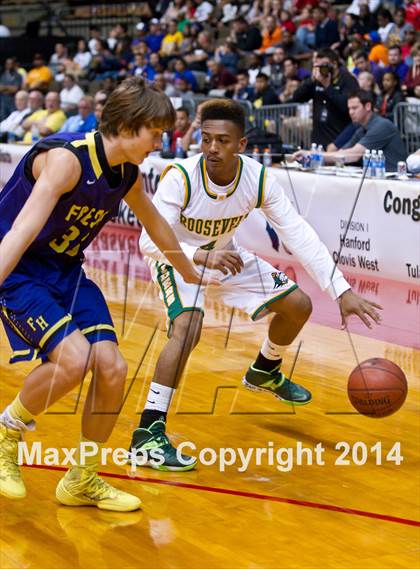 Thumbnail 3 in Roosevelt vs Fresno (CIF CS D3 Final) photogallery.