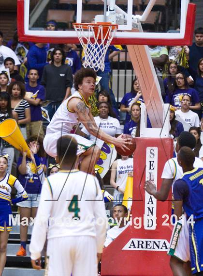 Thumbnail 2 in Roosevelt vs Fresno (CIF CS D3 Final) photogallery.