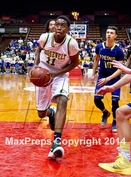 Thumbnail 1 in Roosevelt vs Fresno (CIF CS D3 Final) photogallery.