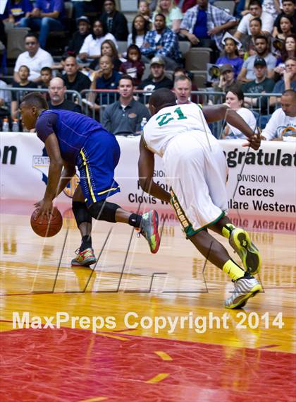 Thumbnail 1 in Roosevelt vs Fresno (CIF CS D3 Final) photogallery.