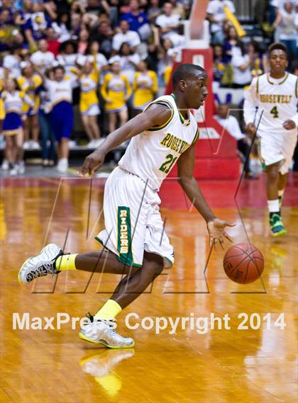 Thumbnail 3 in Roosevelt vs Fresno (CIF CS D3 Final) photogallery.