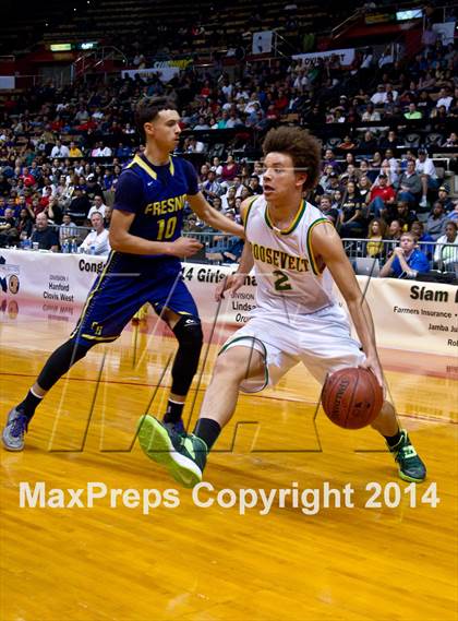 Thumbnail 3 in Roosevelt vs Fresno (CIF CS D3 Final) photogallery.