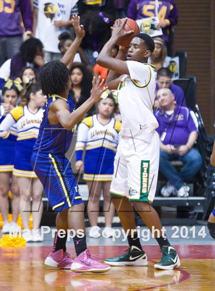 Thumbnail 2 in Roosevelt vs Fresno (CIF CS D3 Final) photogallery.