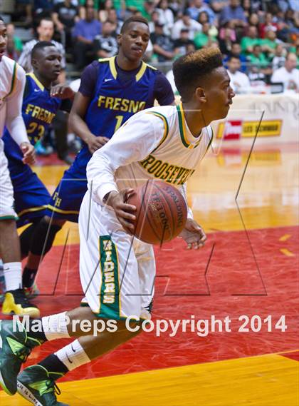 Thumbnail 2 in Roosevelt vs Fresno (CIF CS D3 Final) photogallery.