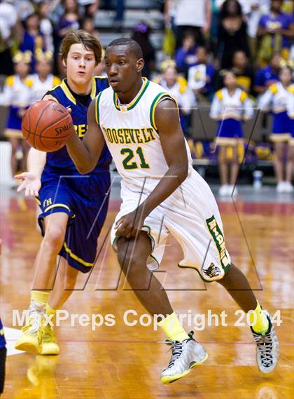 Thumbnail 1 in Roosevelt vs Fresno (CIF CS D3 Final) photogallery.