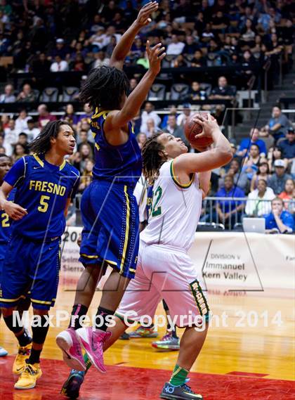 Thumbnail 1 in Roosevelt vs Fresno (CIF CS D3 Final) photogallery.