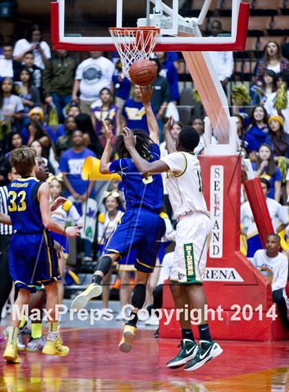 Thumbnail 1 in Roosevelt vs Fresno (CIF CS D3 Final) photogallery.