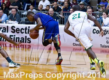 Thumbnail 2 in Roosevelt vs Fresno (CIF CS D3 Final) photogallery.