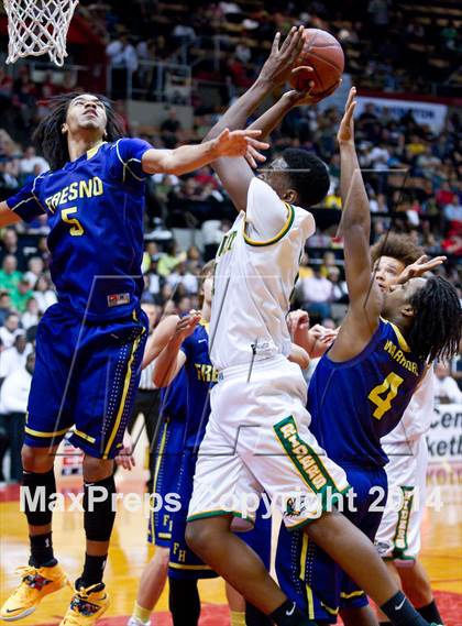 Thumbnail 2 in Roosevelt vs Fresno (CIF CS D3 Final) photogallery.