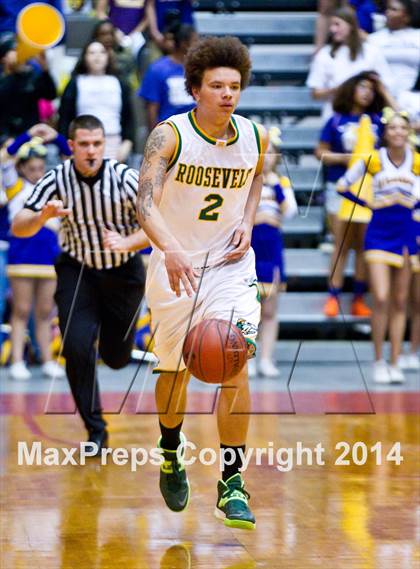 Thumbnail 2 in Roosevelt vs Fresno (CIF CS D3 Final) photogallery.