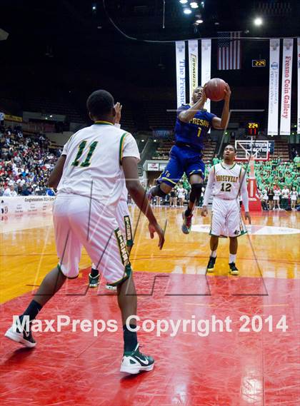 Thumbnail 3 in Roosevelt vs Fresno (CIF CS D3 Final) photogallery.